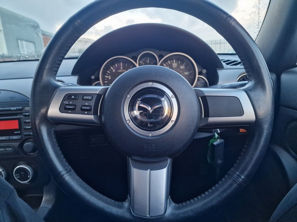 Used Mazda MX-5 2011 for sale - 76739884: Photo 31