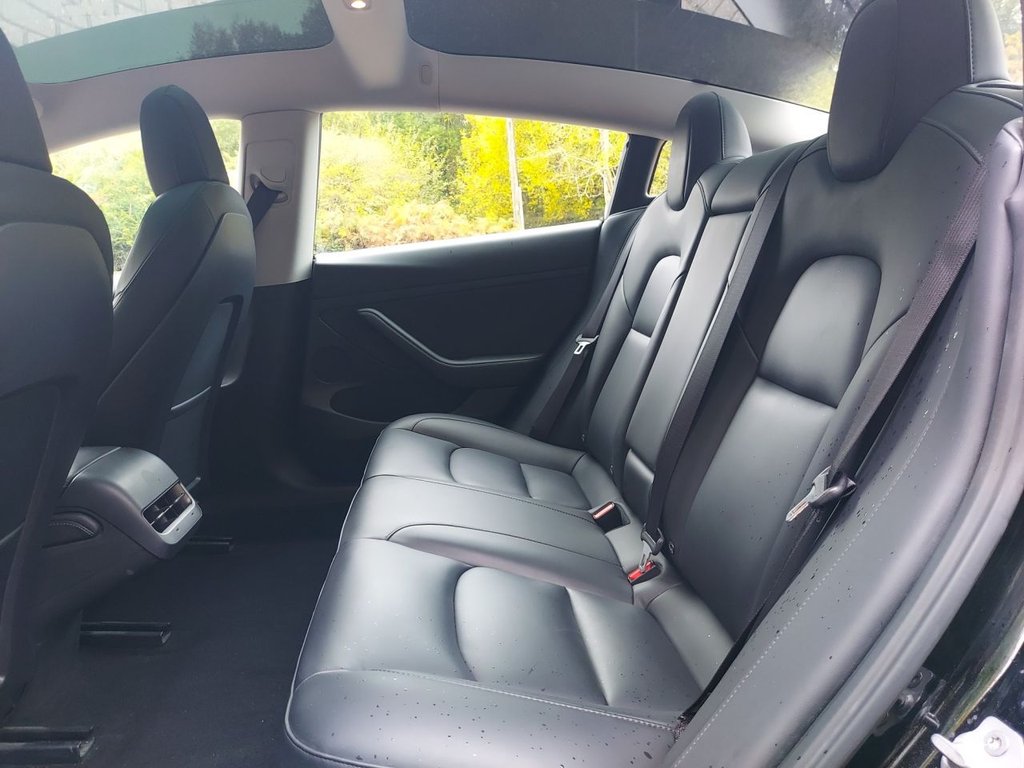 Used Tesla Model 3 2021 for sale - 76744392: Photo 34
