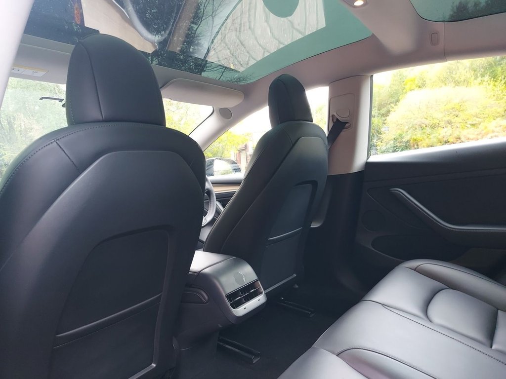 Used Tesla Model 3 2021 for sale - 76744392: Photo 35