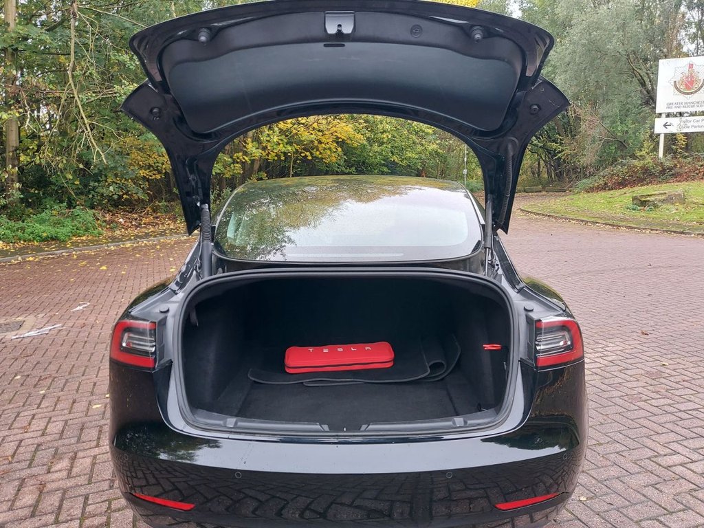 Used Tesla Model 3 2021 for sale - 76744392: Photo 38