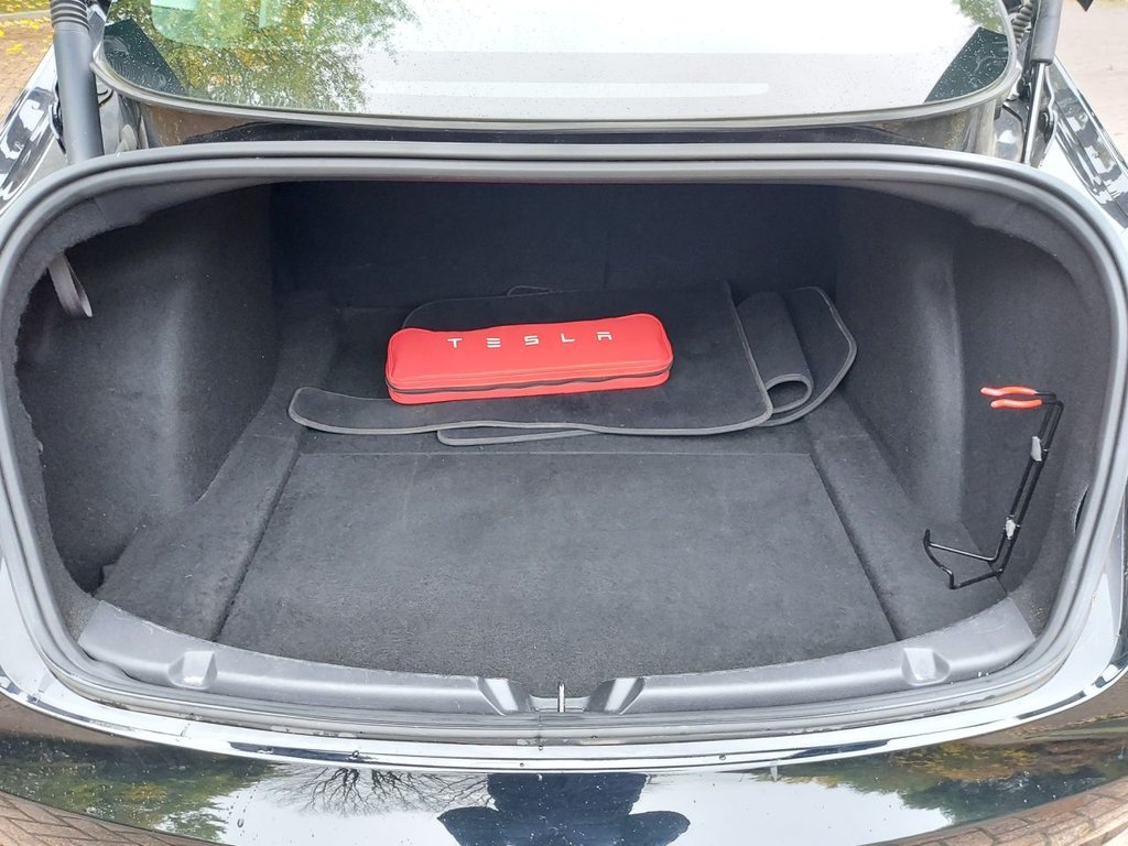 Used Tesla Model 3 2021 for sale - 76744392: Photo 39