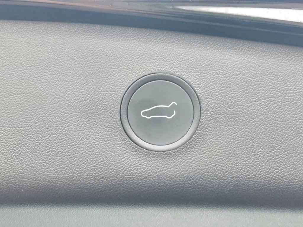 Used Tesla Model 3 2021 for sale - 76744392: Photo 40