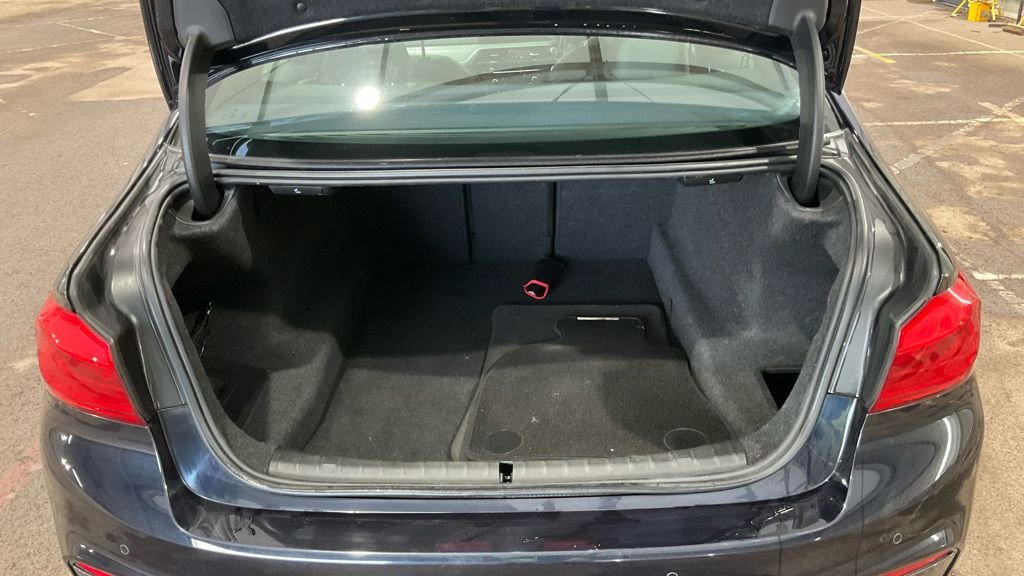 Used BMW 5 Series 2017 for sale - 76883370: Photo 13