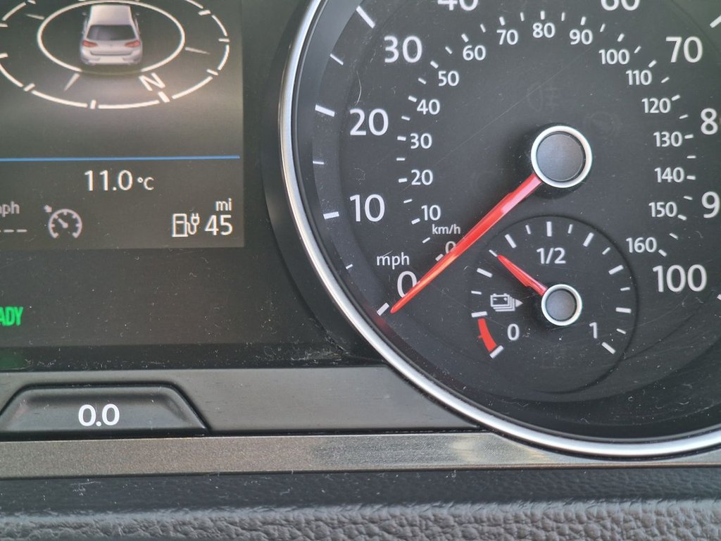 Used Volkswagen Golf 2018 for sale - 77976628: Photo 24