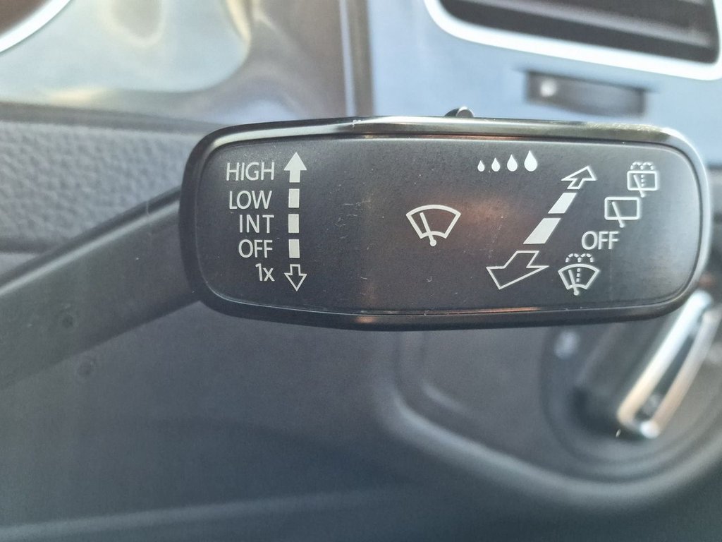 Used Volkswagen Golf 2018 for sale - 77976628: Photo 28