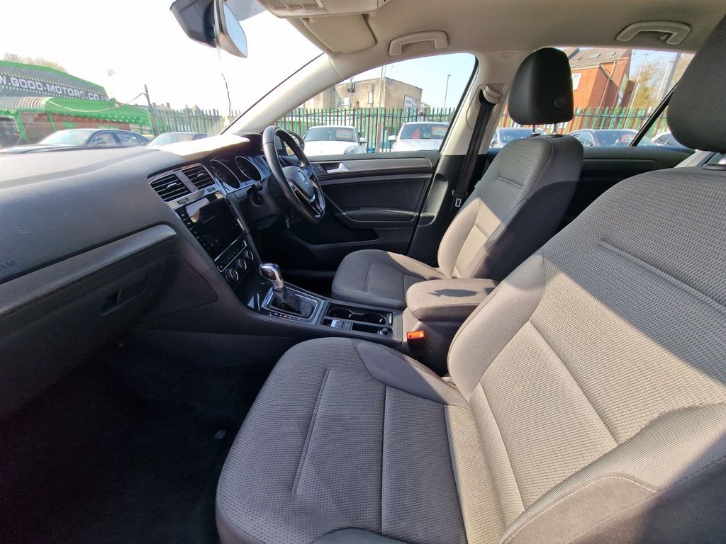 Used Volkswagen Golf 2018 for sale - 77976628: Photo 41