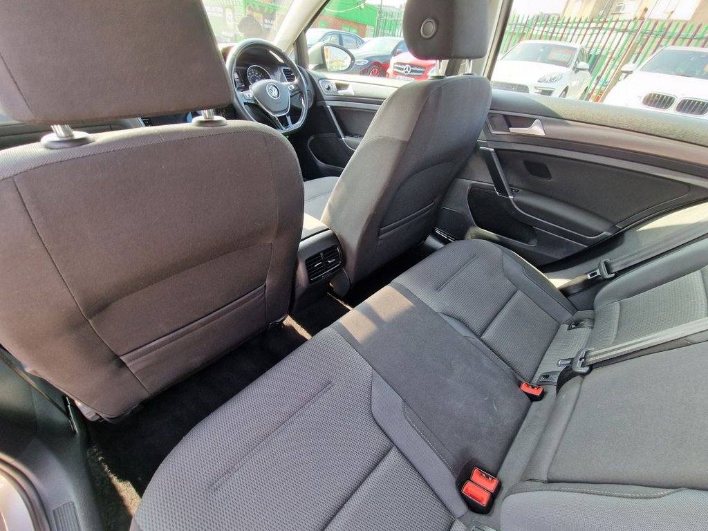 Used Volkswagen Golf 2018 for sale - 77976628: Photo 43
