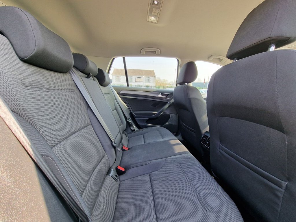 Used Volkswagen Golf 2018 for sale - 77976628: Photo 49