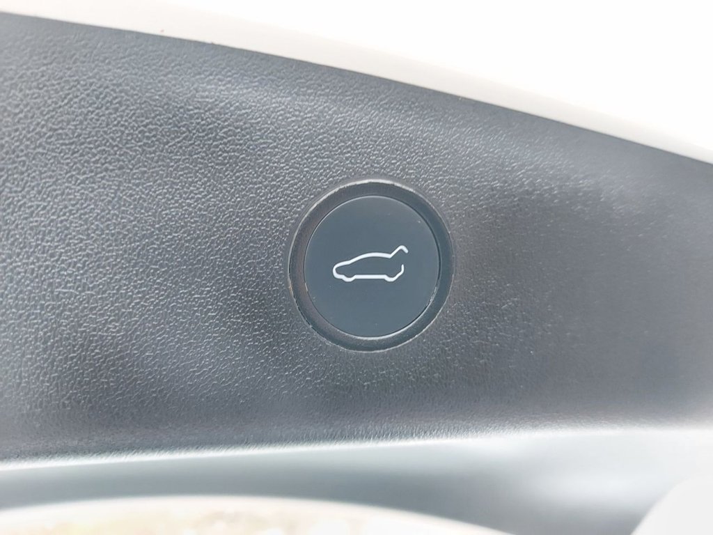 Used Tesla Model 3 2021 for sale - 77275932: Photo 38