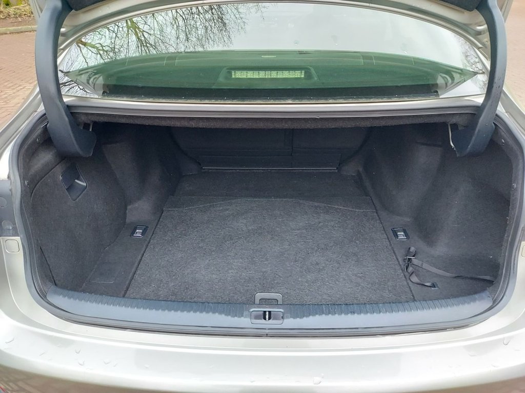 Used Lexus IS 2014 for sale - 77399719: Photo 31