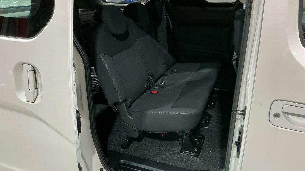 Used Nissan eNV200 Evalia 2018 for sale - 76798133: Photo 18