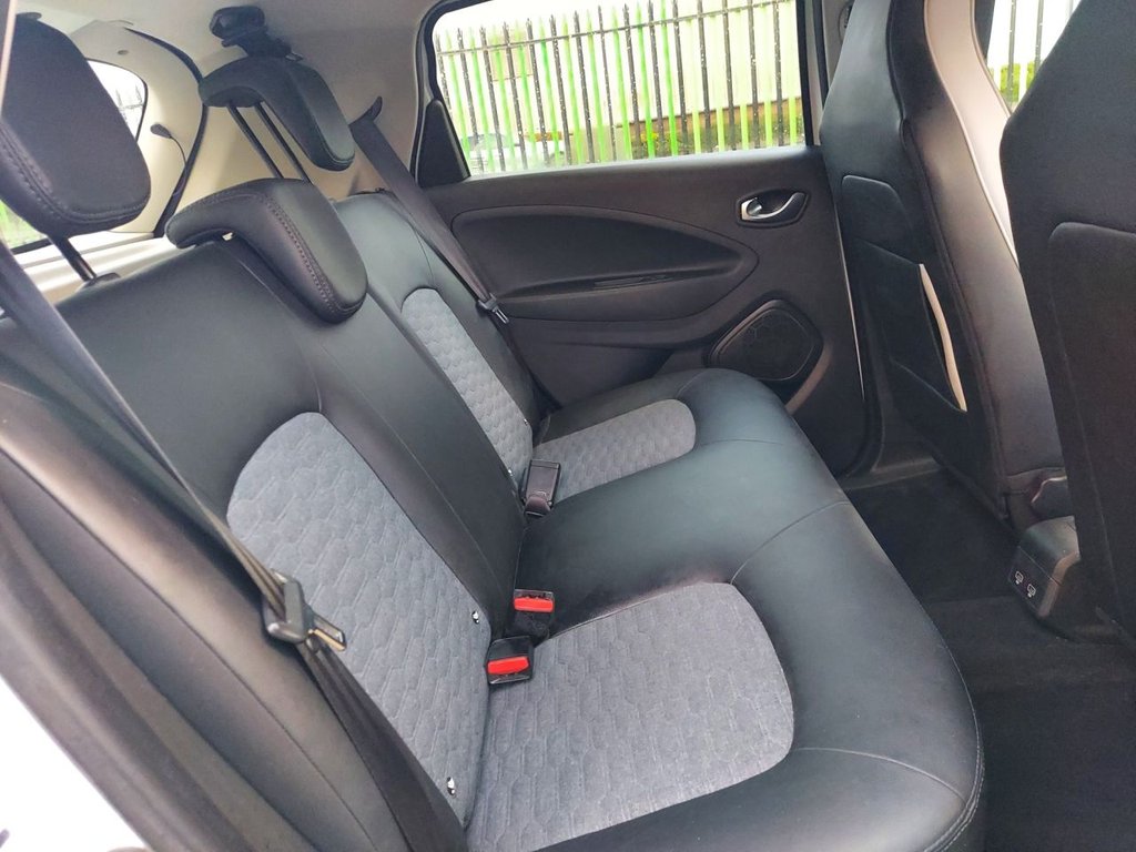 Used Renault Zoe 2022 for sale - 77356214: Photo 31