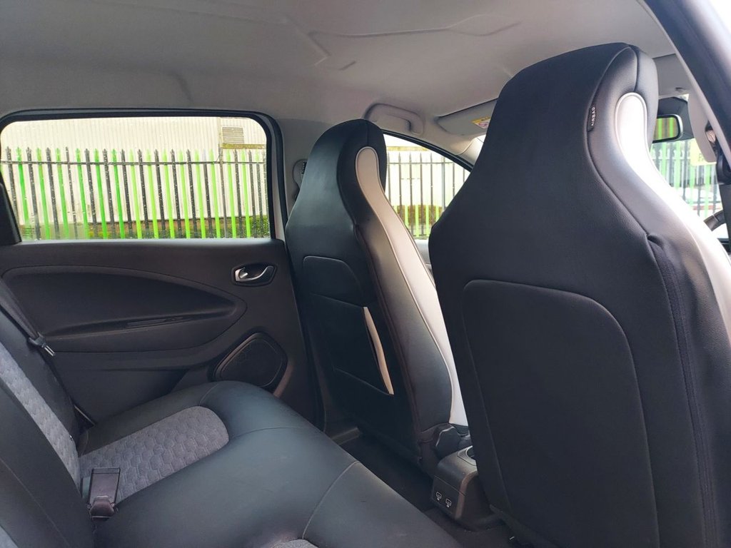 Used Renault Zoe 2022 for sale - 77356214: Photo 32
