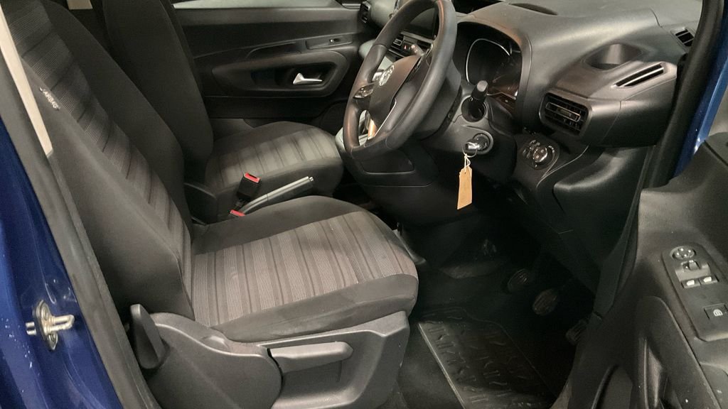 Used Vauxhall Combo Life 2019 for sale - 76739974: Photo 14