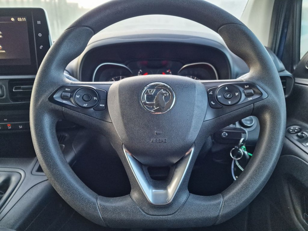 Used Vauxhall Combo Life 2019 for sale - 76739974: Photo 23