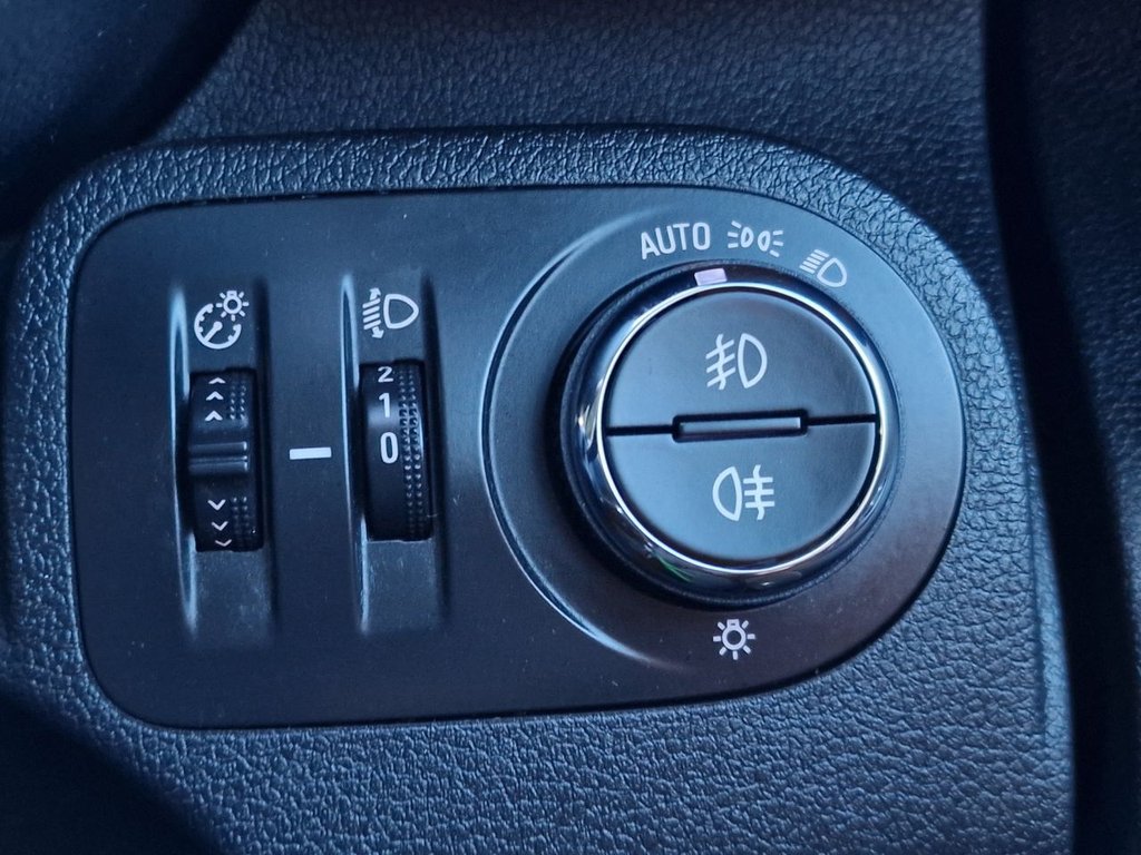 Used Vauxhall Combo Life 2019 for sale - 76739974: Photo 28