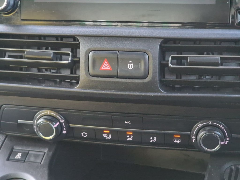 Used Vauxhall Combo Life 2019 for sale - 76739974: Photo 35