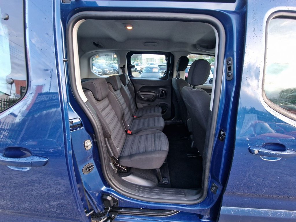 Used Vauxhall Combo Life 2019 for sale - 76739974: Photo 41