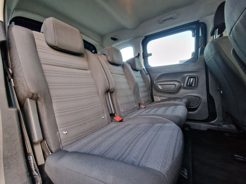 Used Vauxhall Combo Life 2019 for sale - 76739974: Photo 42