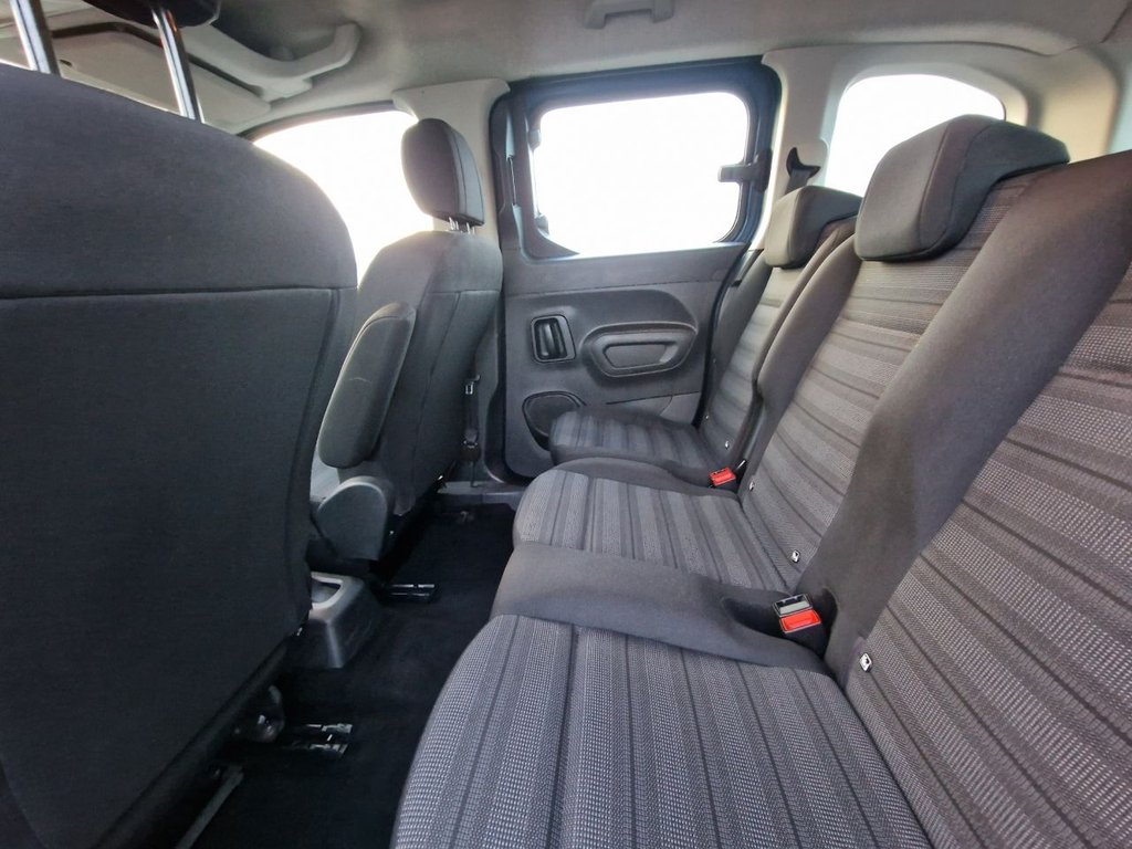 Used Vauxhall Combo Life 2019 for sale - 76739974: Photo 50
