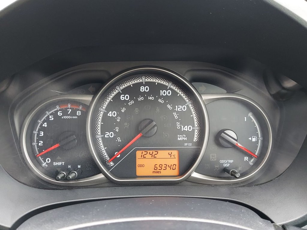 Used Toyota Yaris 2016 for sale - 77089262: Photo 32