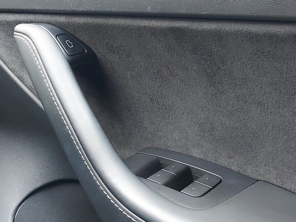 Used Tesla Model 3 2021 for sale - 77288131: Photo 47