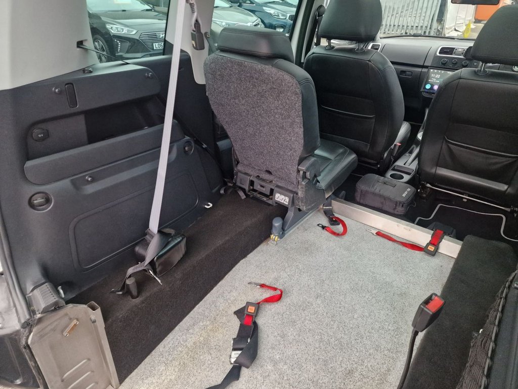 Used Skoda Roomster 2010 for sale - 77302721: Photo 47