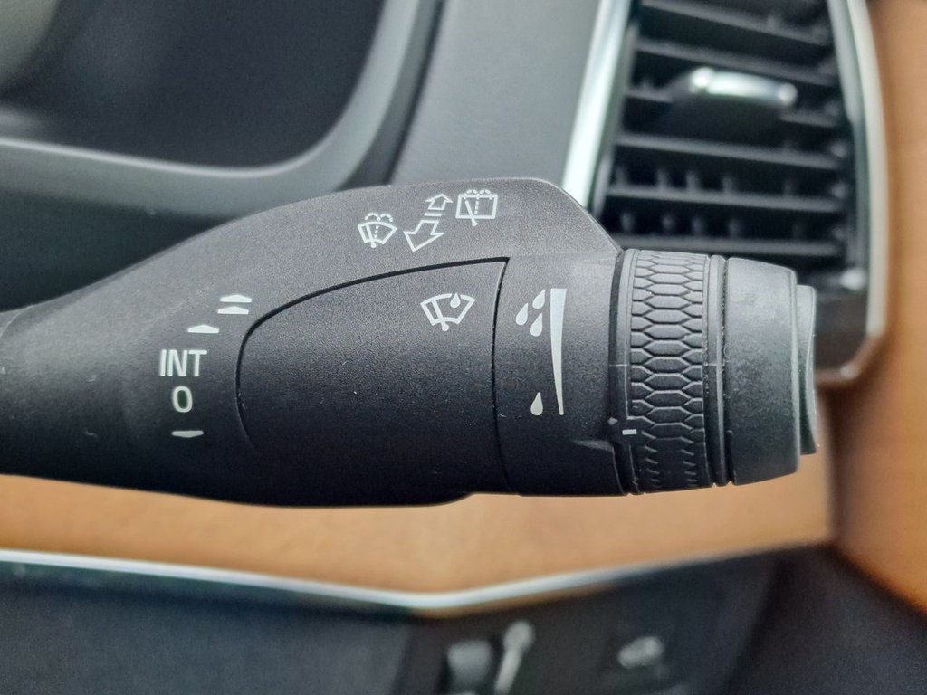 Used Volvo XC90 2015 for sale - 77096265: Photo 34