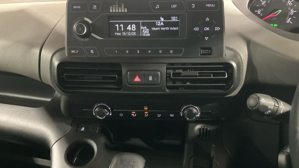 Used Peugeot Rifter 2019 for sale - 77065359: Photo 16