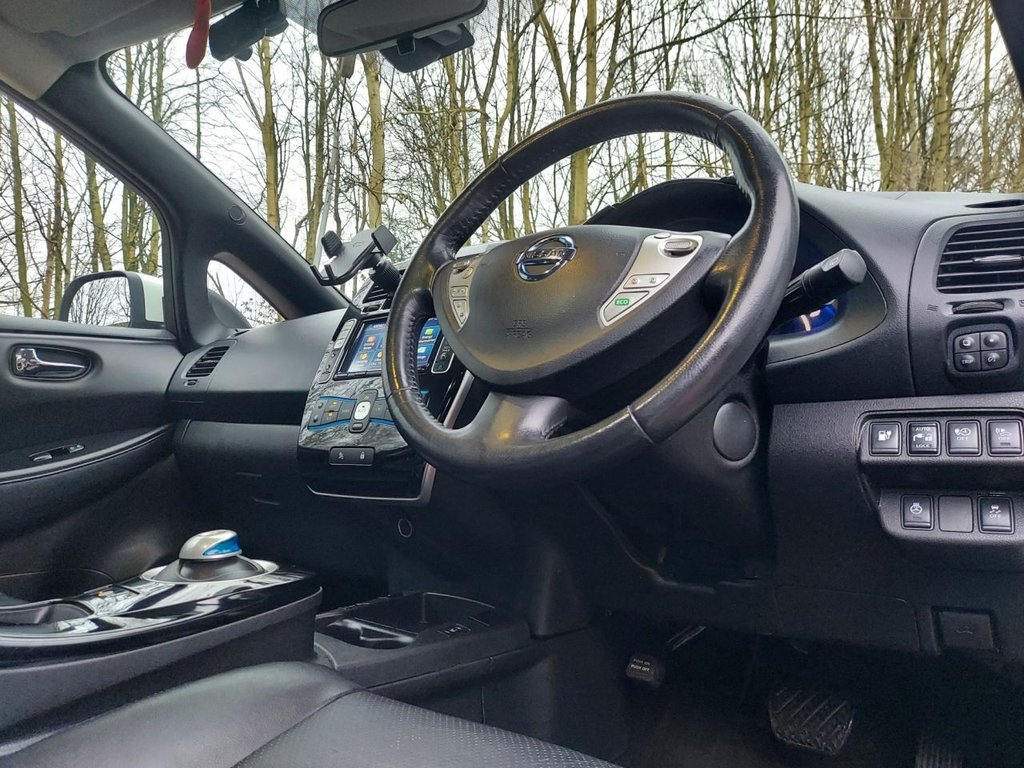 Used Nissan Leaf 2015 for sale - 77140081: Photo 32