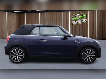 Used MINI Convertible 2018 for sale - 76740779: Photo