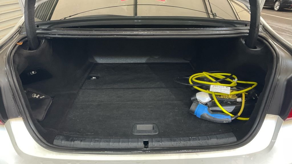 Used BMW 5 Series 2019 for sale - 77020387: Photo 11