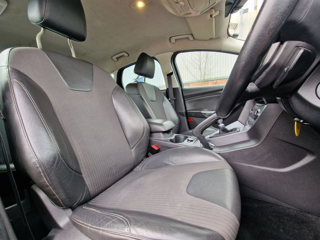 Used Ford Focus 2011 for sale - 77703768: Photo 35