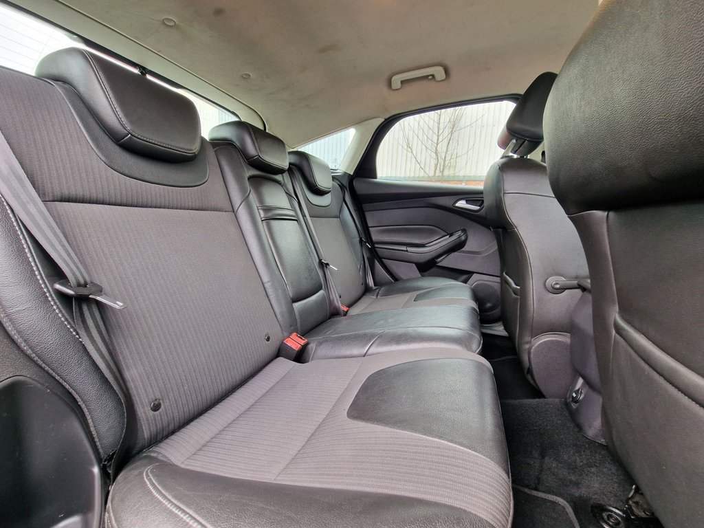 Used Ford Focus 2011 for sale - 77703768: Photo 38