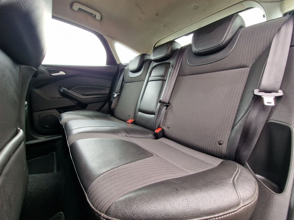 Used Ford Focus 2011 for sale - 77703768: Photo 45