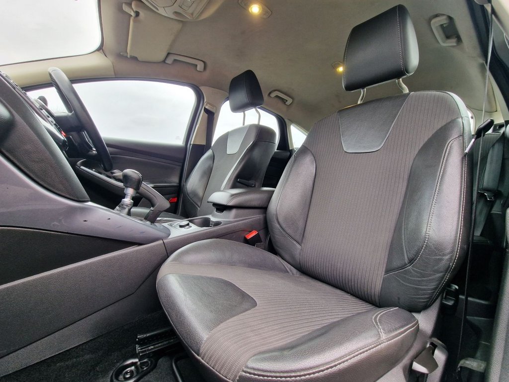 Used Ford Focus 2011 for sale - 77703768: Photo 48