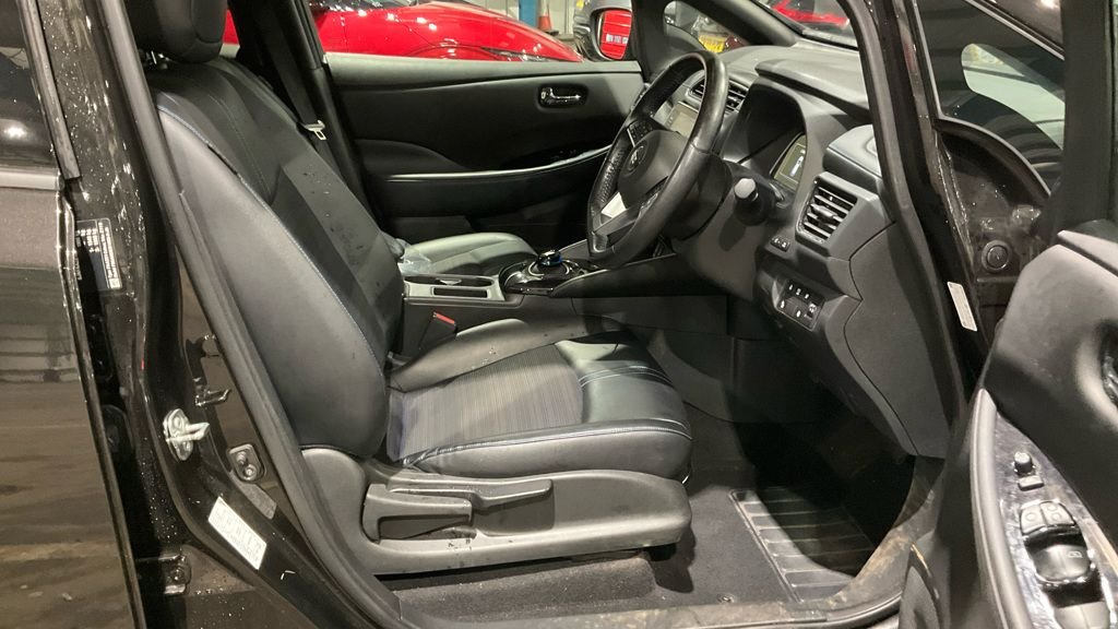 Used Nissan Leaf 2020 for sale - 77341847: Photo 13