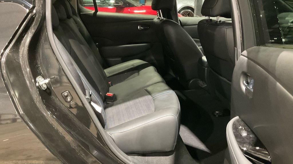 Used Nissan Leaf 2020 for sale - 77341847: Photo 17