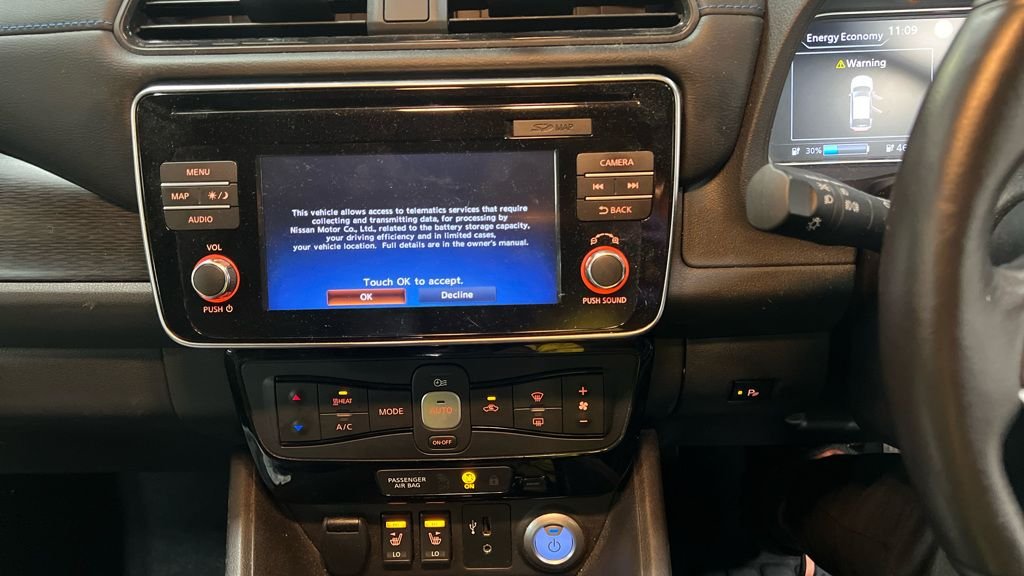 Used Nissan Leaf 2018 for sale - 76910439: Photo 16