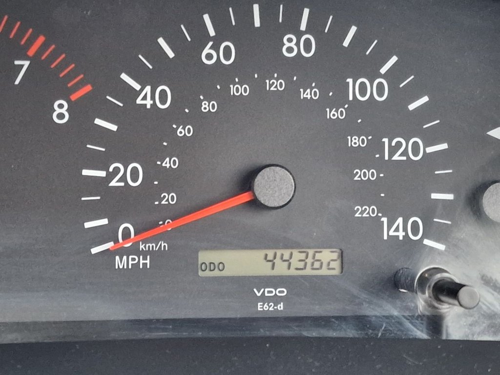 Used Toyota Corolla 2004 for sale - 76740110: Photo 23