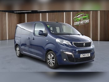 Used Peugeot Traveller 2018 for sale - 77172093: Photo