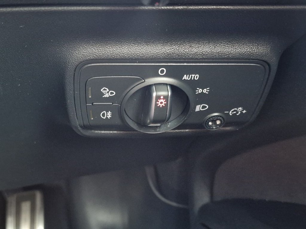 Used Audi TT 2015 for sale - 76744356: Photo 30