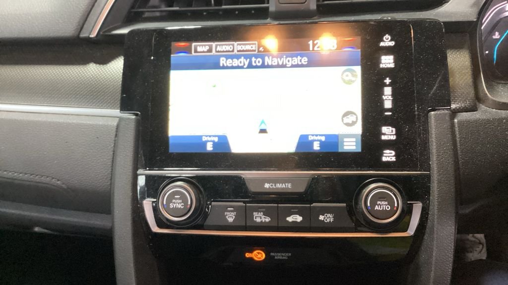 Used Honda Civic 2019 for sale - 77600155: Photo 13