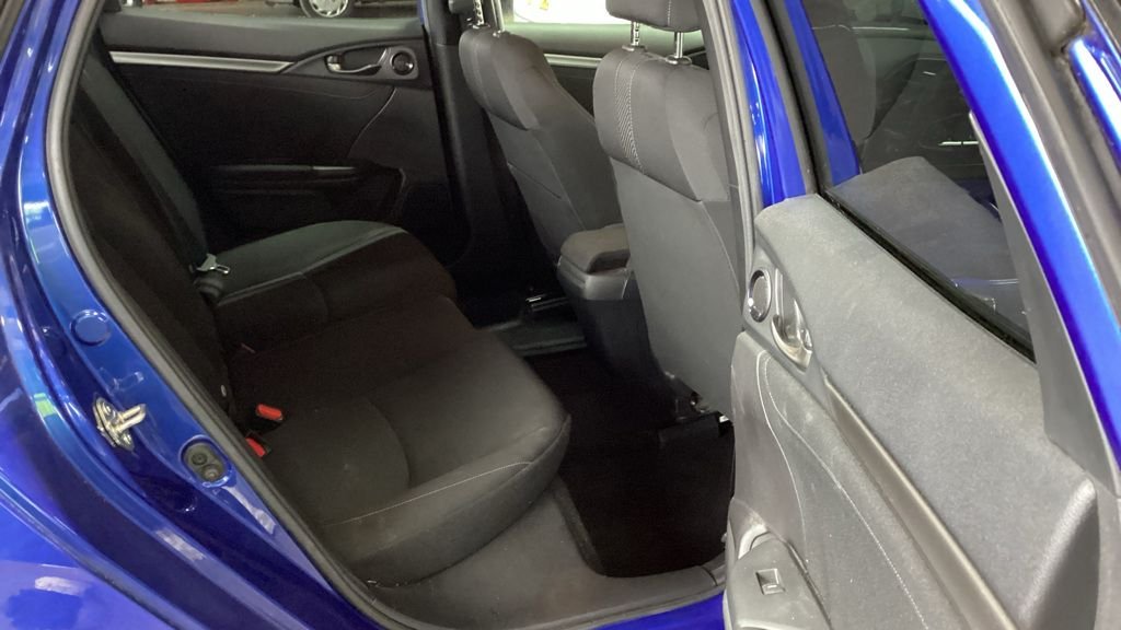 Used Honda Civic 2019 for sale - 77600155: Photo 9