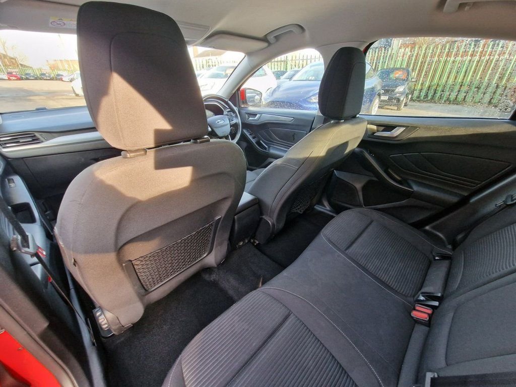 Used Ford Focus 2020 for sale - 77048919: Photo 25
