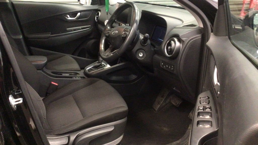 Used Hyundai KONA 2023 for sale - 77967321: Photo 15