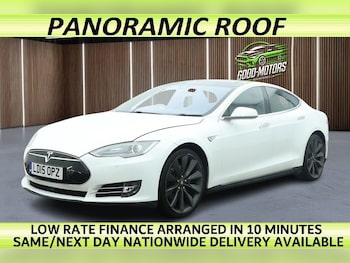 2015 (15) - 85 Hatchback 5dr Electric Auto (362 bhp)