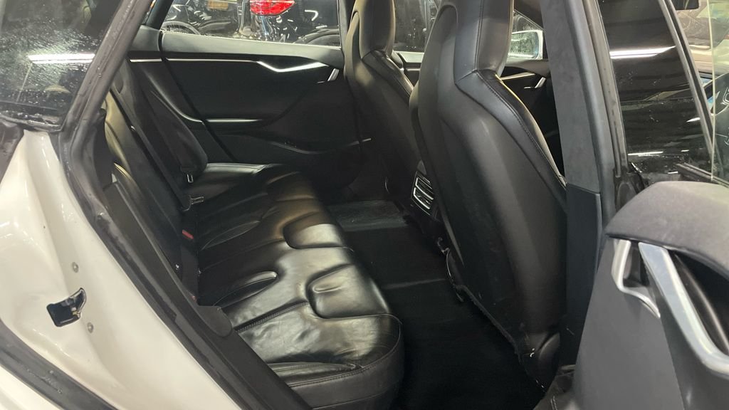 Used Tesla Model S 2015 for sale - 77692966: Photo 20