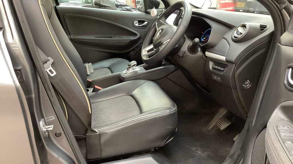 Used Renault Zoe 2022 for sale - 77959762: Photo 14