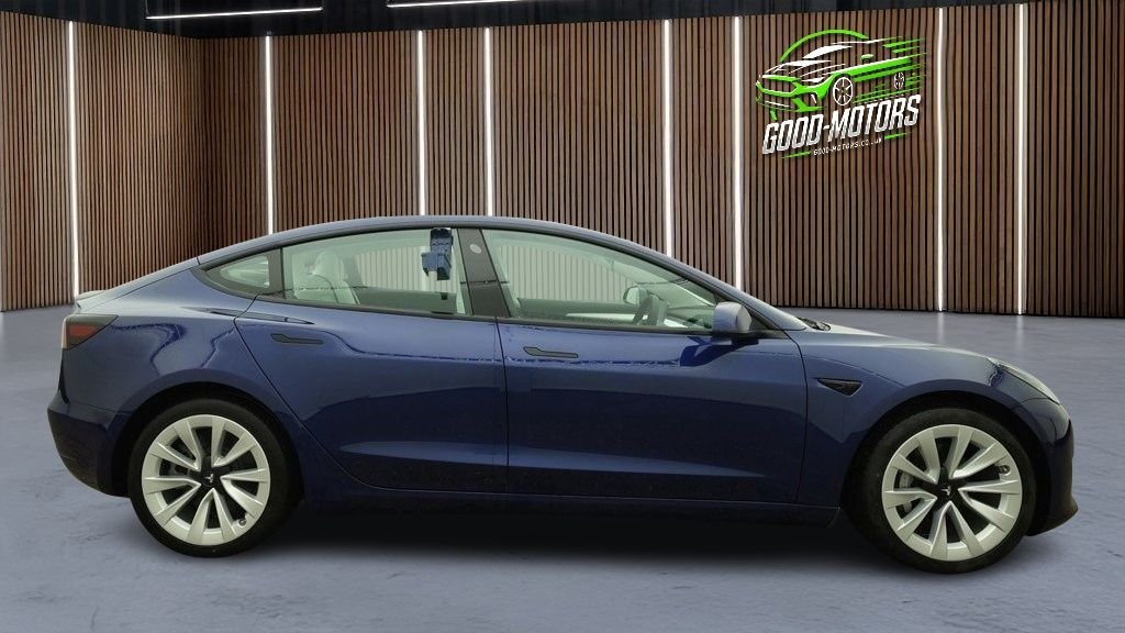 Used Tesla Model 3 2021 for sale - 77200307: Photo 5